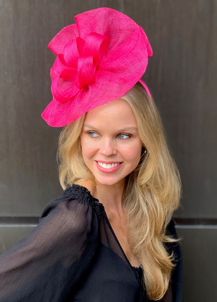 Tia Big Bright Pink Kentucky Derby Fascinator, Large Fuchsia Pink Fascinator, Bright Pink Kentucky Derby Hat, Royal Wedding Hat, Spring Racing Fashion, Pink Fascinator Hat with Headband, KY Oaks