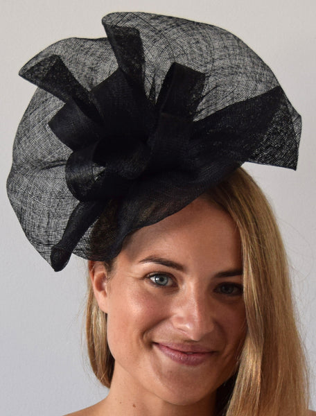 Tia Large Black Derby Fascinator, Royal Wedding Hat, Kentucky Derby Hat, Derby Hats for Women, Spring Racing Fashion, Ladies Tea Hat Black