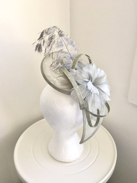 Zelda Light Gray Fascinator /Millinery, Kentucky Derby Hat, Oaks Fascinator, Royal Wedding Hat, Spring Derby Fashion, Ladies Tea-Party Millinery