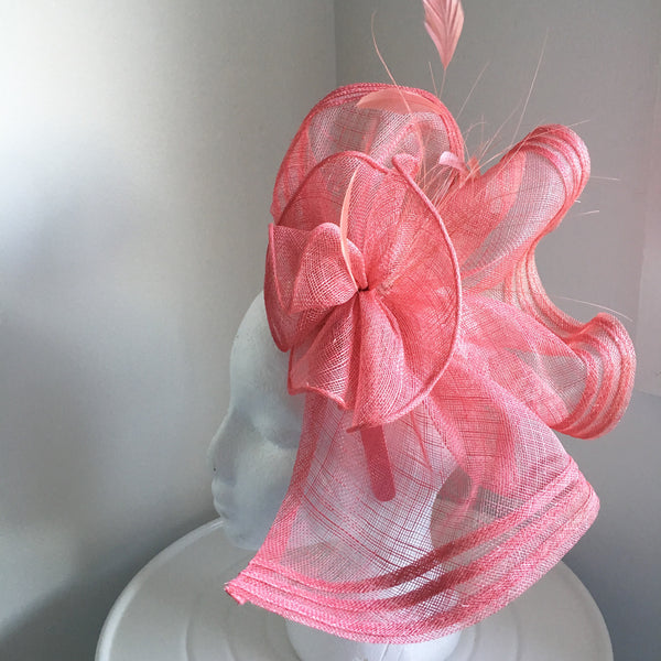 Ava Pink Fascinator, Kentucky Oaks Hat, Pink Kentucky Derby Hat, Spring Racing Fascinator, Royal Wedding Hat, Tea-Party Hat, Pink Racewear