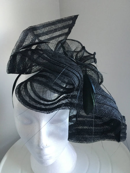 SALE item* Ava Black Fascinator, Kentucky Derby Fascinator, Ladies Wedding Hats, Spring Racing Fashion 2023, Black Tea-Party Hat, Royal Hats