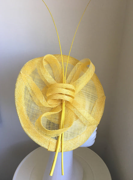 Lulu Yellow Fascinator, Kentucky Derby Hat, Fancy Yellow Hat, Spring Racing Headband, Wedding Hats for Women, Ladies Hats, Tea-Party Hat