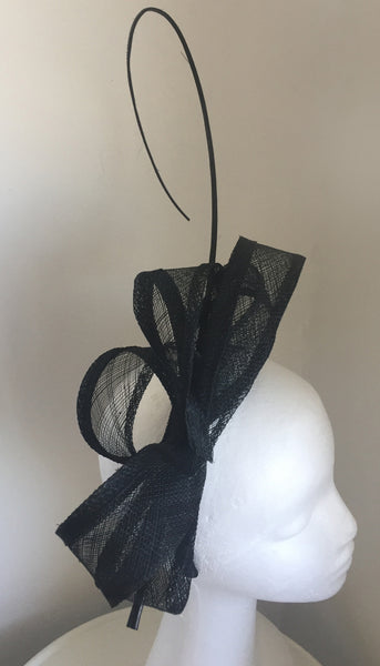 Cassey Black Fascinator, Black Derby Headband, Kentucky Derby Hat, Ladies Wedding Hat, Black Racewear, Tea Hat, Spring Racing Fashion 2023