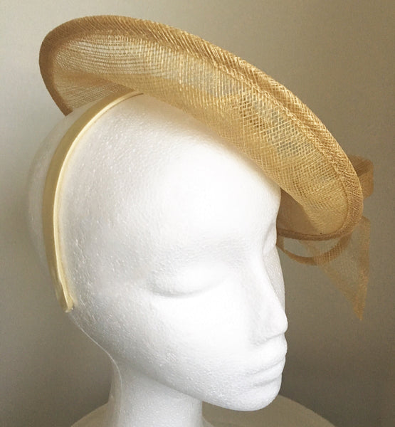 Milly Champagne /Neutral Fascinator, Kentucky Derby Hat, Fancy Hat, Neutral Color Hat, Ladies Wedding Hat, Champagne Fascinator, Royal Hat