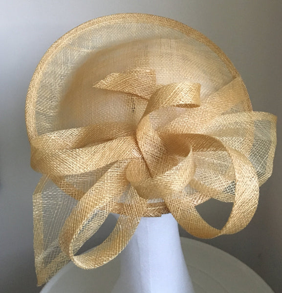 Milly Champagne /Neutral Fascinator, Kentucky Derby Hat, Fancy Hat, Neutral Color Hat, Ladies Wedding Hat, Champagne Fascinator, Royal Hat