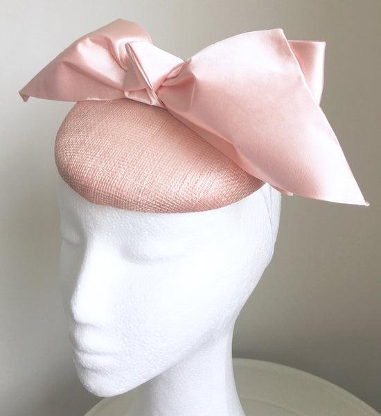 SALE* Trina Pale Pink Derby Hat, Light Pink Kentucky Derby Hat, British Wedding Hat, Royal Fascinator, Pink Oaks Hat, Derby Hats for Women