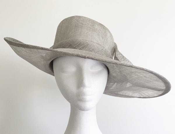 SALE item* Betina Wide-Brim Gray Derby Hat, Kentucky Derby Hat Light Gray, Ladies Derby Hats, Royal Wedding Hat, Fancy Hat, Spring Racing