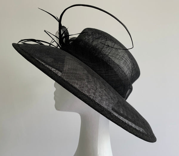 Elle Wide-Brimmed Black and White Derby Hat, Kentucky Derby Hat 2023, Spring Racing Fashion, British Wedding Hat, Royal Hat Black and White