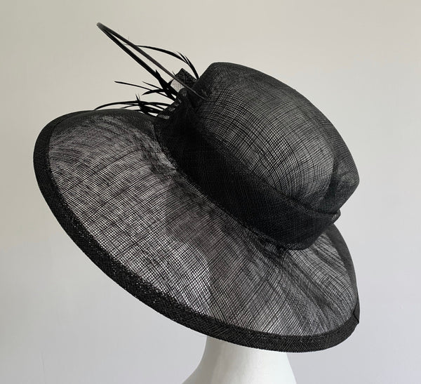 Elle Wide-Brimmed Black and White Derby Hat, Kentucky Derby Hat 2023, Spring Racing Fashion, British Wedding Hat, Royal Hat Black and White