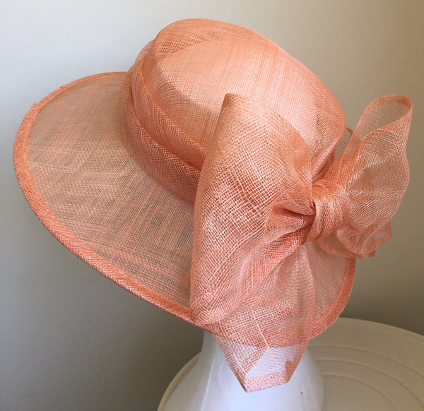 SALE item* Annabel Peach Derby Hat, Salmon Kentucky Derby Hat, Ladies Tea Hat, Spring Racing Fashion 2023, Derby Hats for Women, Fancy Hat