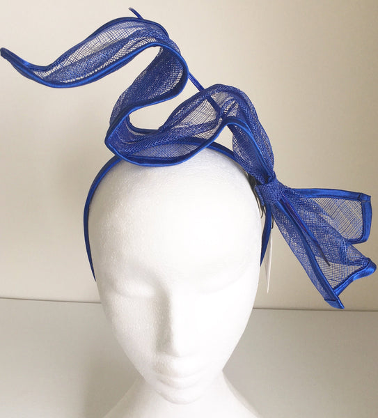 Zipora Blue Derby Fascinator, Kentucky Derby Headband, Derby Hats for Women, Spring Racing Fashion, Ladies Tea-Party Fascinators